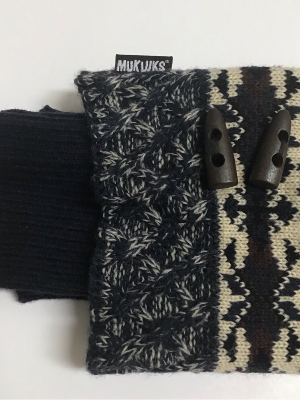 Muk Luks Boot Toppers Knit Cuff Navy Blue Brown Argyle Wood Button Acrylic NEW
